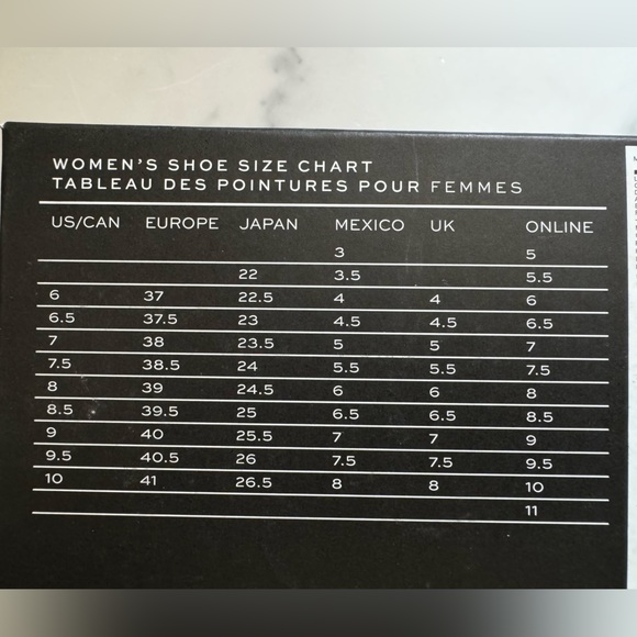 Banana Republic Alicia Heels Size 8 - Picture 11 of 12